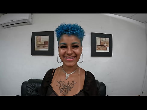 Angel Machado no seu primeiro video ela resolveu fazer seu primeiro anal