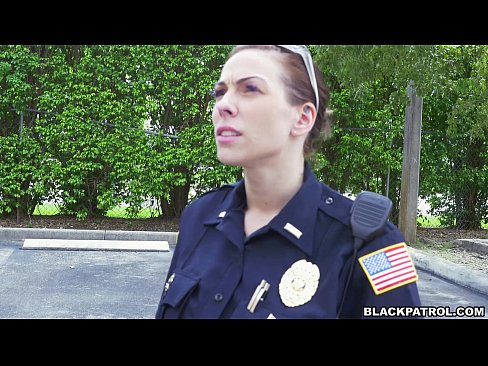 Female cop fuck with man