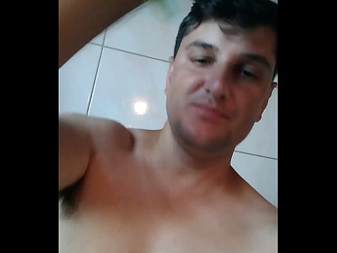 '''Edinho Brusque fazendo putaria/sensualizando