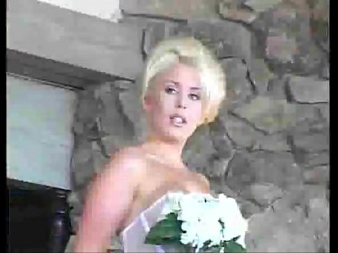 Its Her Wedding Day And She Wants Dick In Her Ass Video