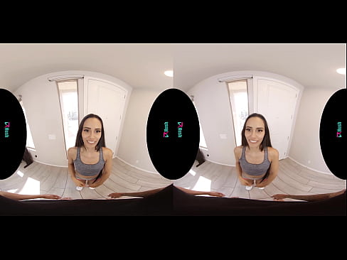 Sexy Columbian beauty wants to ride your hard cock in virtual reality