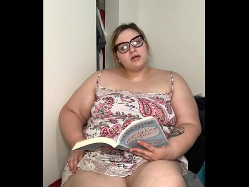 BBW vored by bed