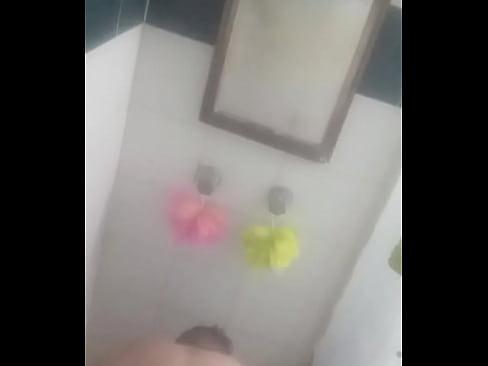 Shower Gay Vertical