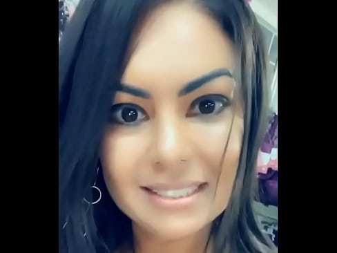 Morena Pele Bronzeada Cabelo Lindo