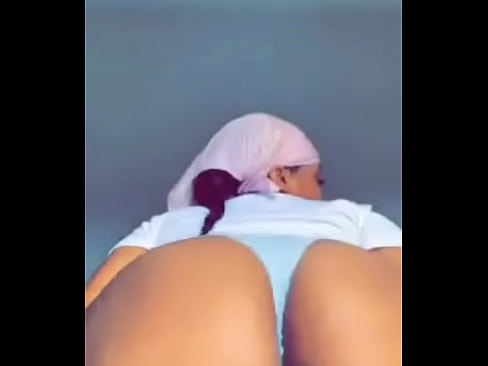 Ebony Babe Twerking