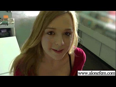 Sex Tape With Used Of Sex Things By Lonely Girl (alaina fox) movie-02