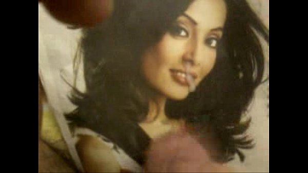 cum on bipasha basu..rmc