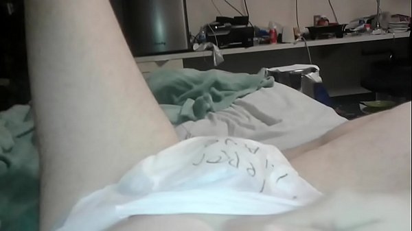 Kmoneysexy slave male wearing diapers