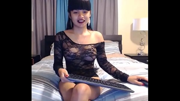 Shemale PreCum - Hot Amateur Asian CamGirl