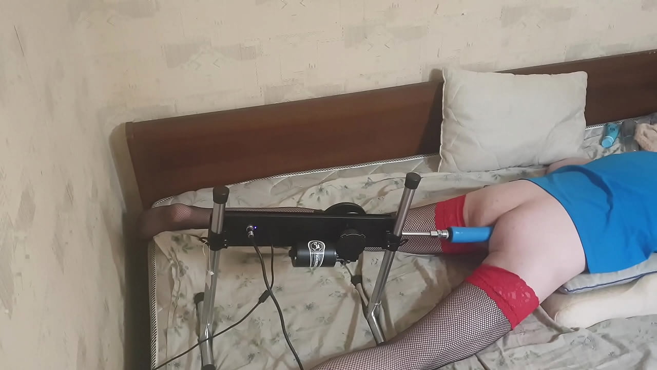 Anal solo with fucking machine