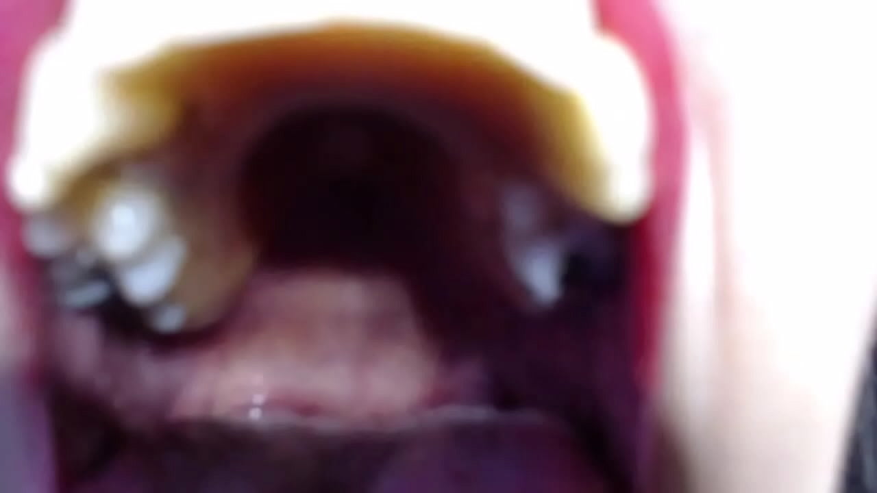 703 DawnSkye1962 is a hungry giantess. Oooh look at that little helpless guy. Maybe he wants to see my uvula..