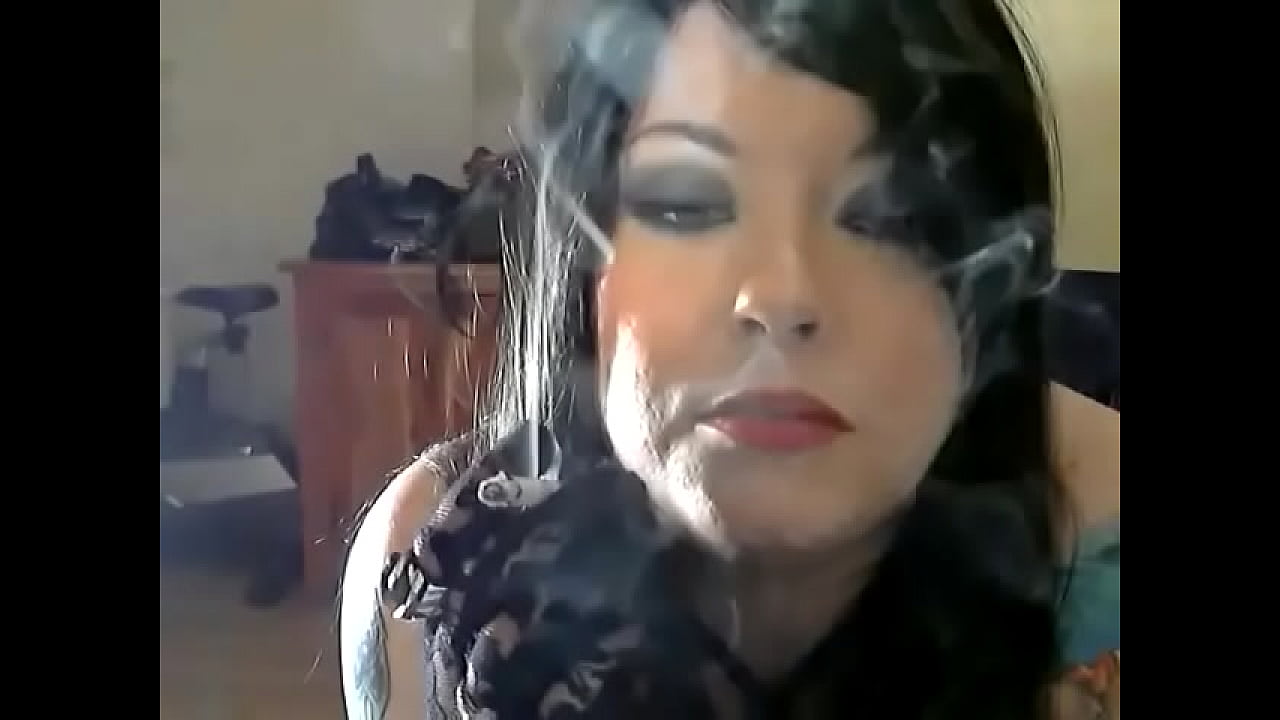 BBW Tina Enjoys A Cigarette Whilst Gloved