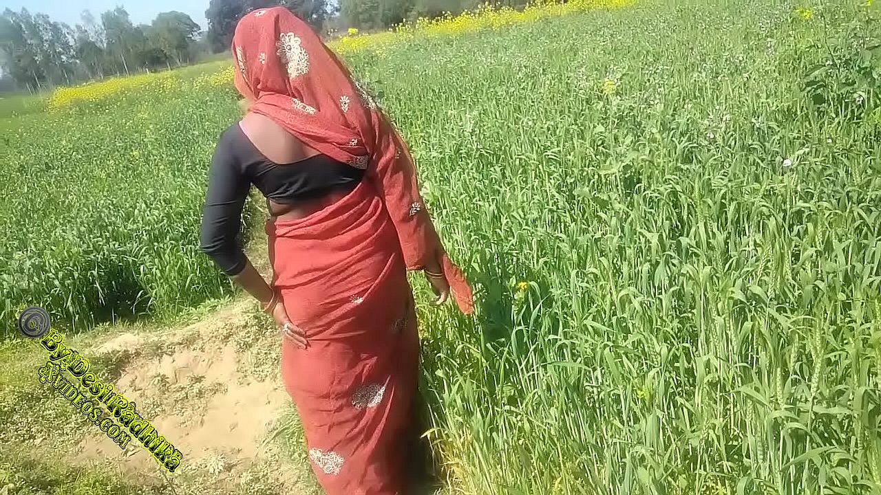 खेत मे चुदाई