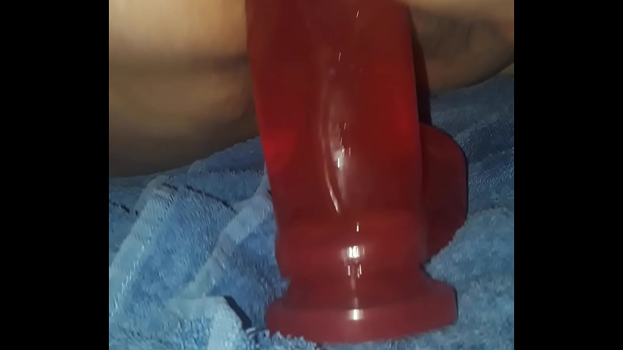 Milf pounding big thick red dong