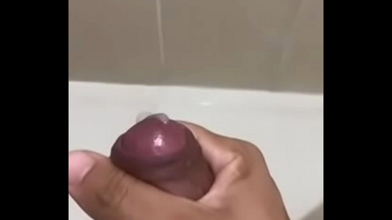 Paja de toca leche leche acompañada de cebo