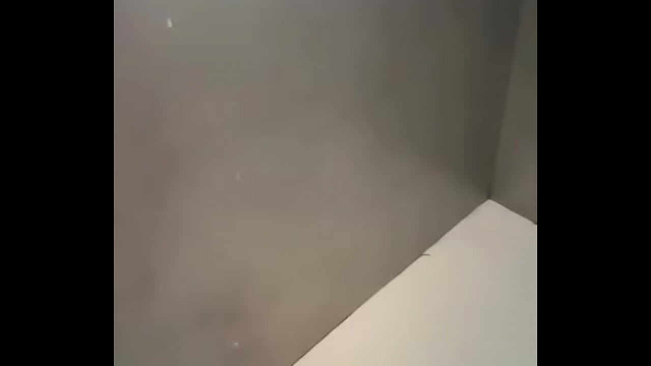 Une explosion dans la douche