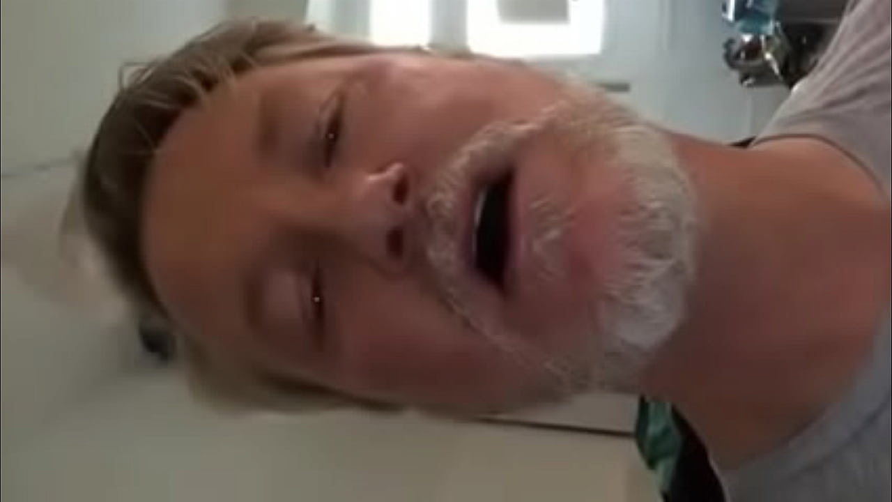 Daddy cumming in daddy's mouth