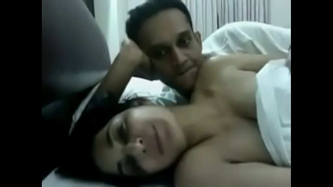 Pakistani girl begging for hard fuck