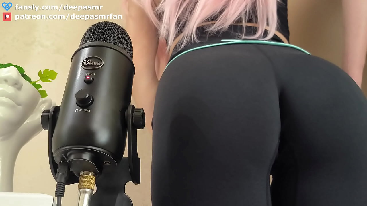 ASMR Leggings big booty sensual scratcing for your relax