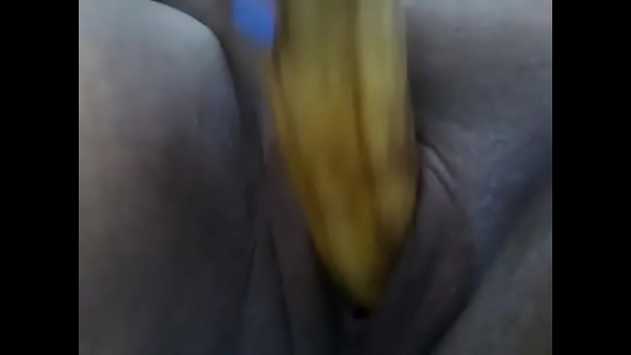 Fruit in my tight bbw pussy