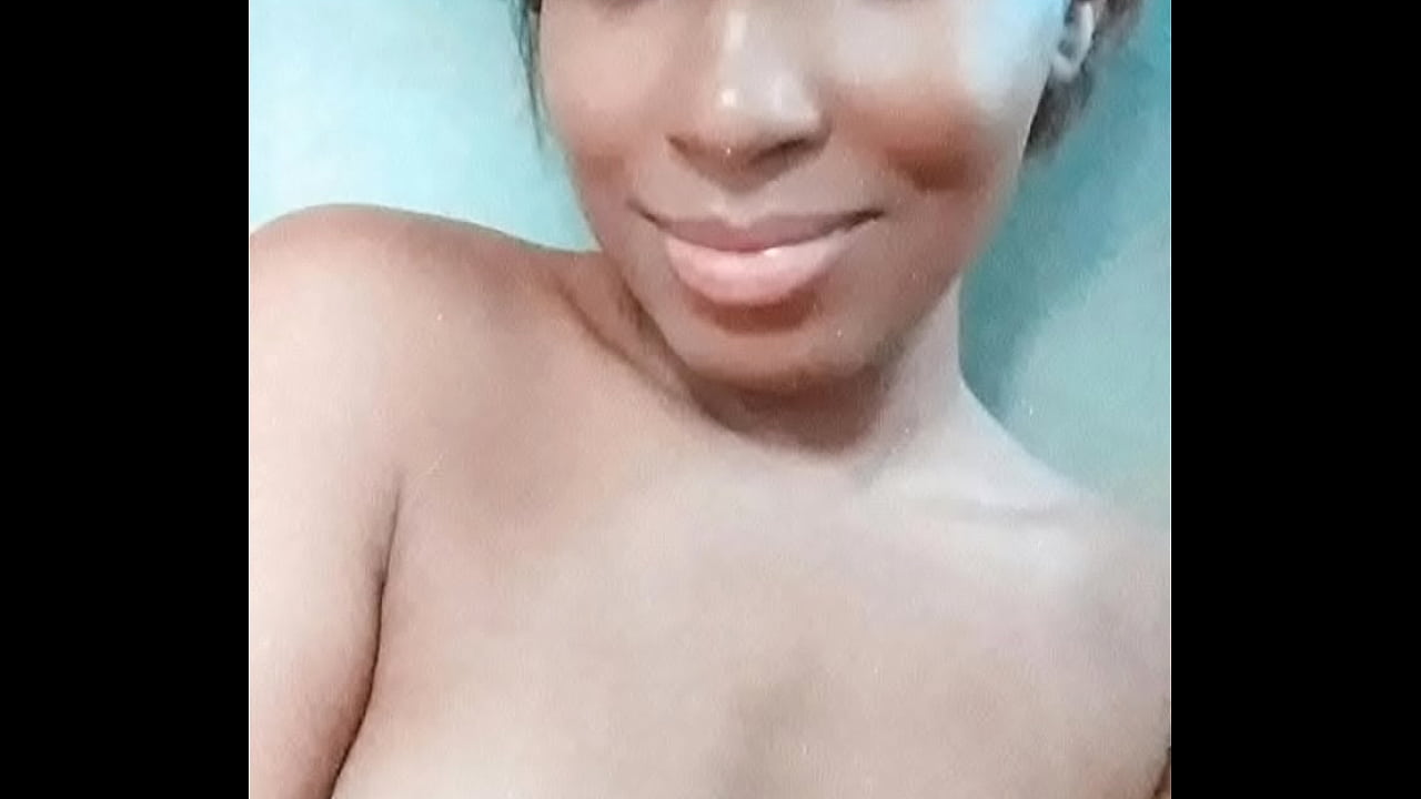 Sexy bath, wanna join me?