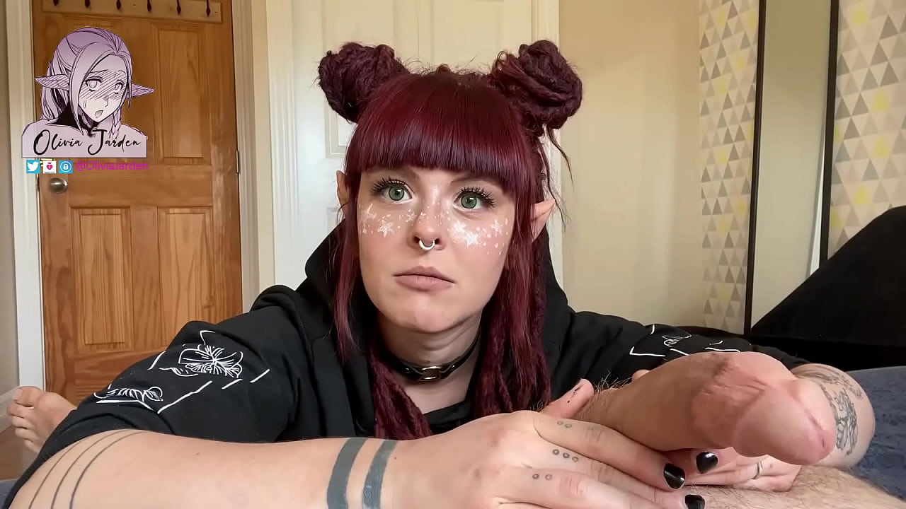 Alien Girl Needs You Semen and Will Suck as Long As it Takes