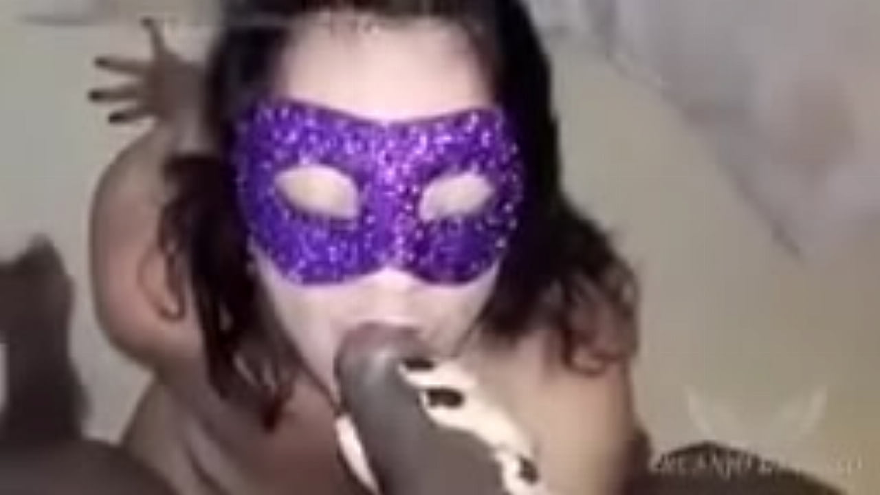 Mask Milf