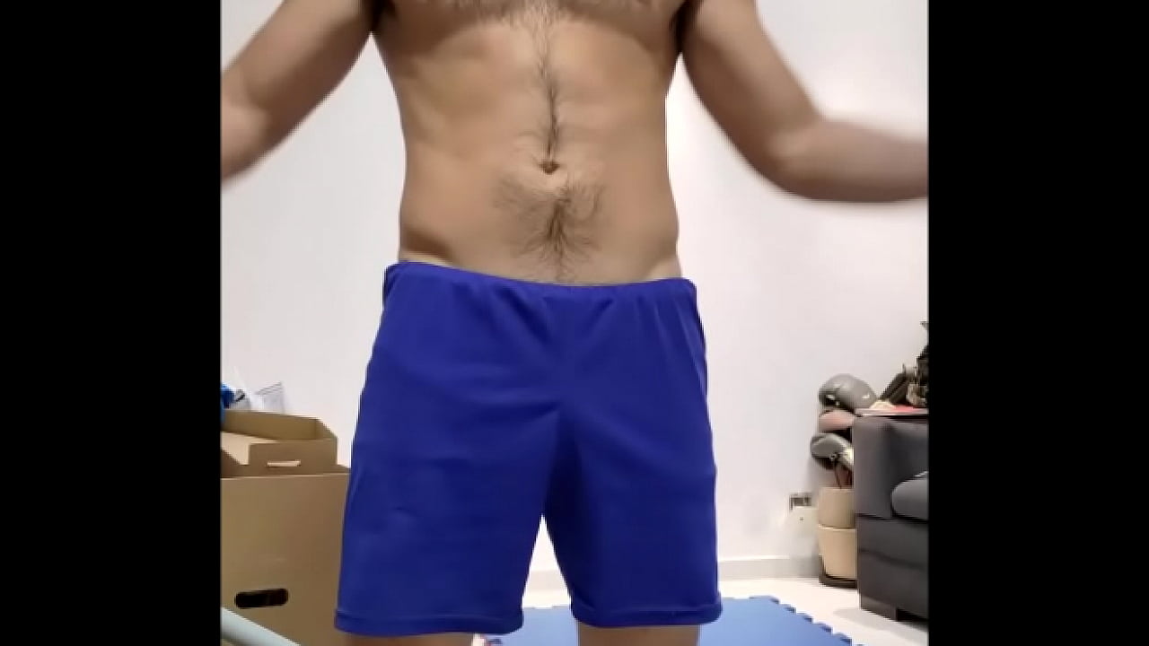 exhibitionish roomate shows his sexy hairy muscular body