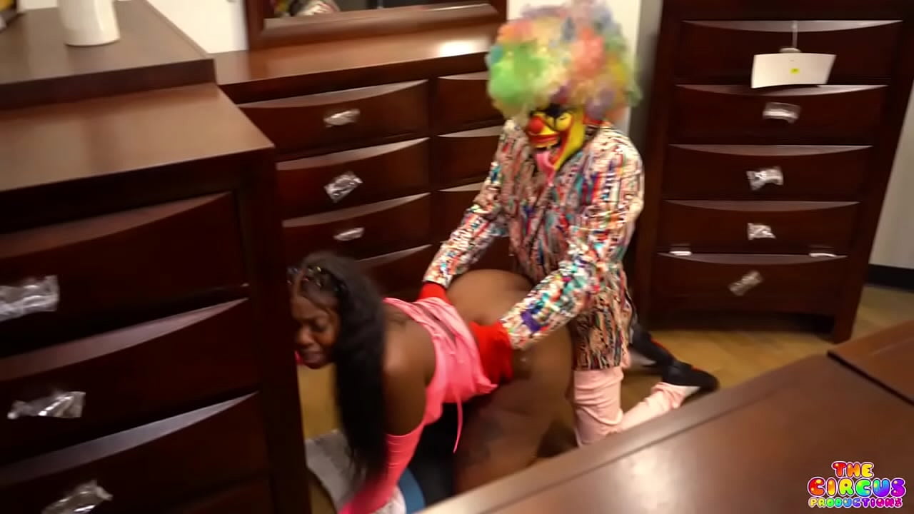 Gibby the clown fucks DreamCumtrue in a furniture store