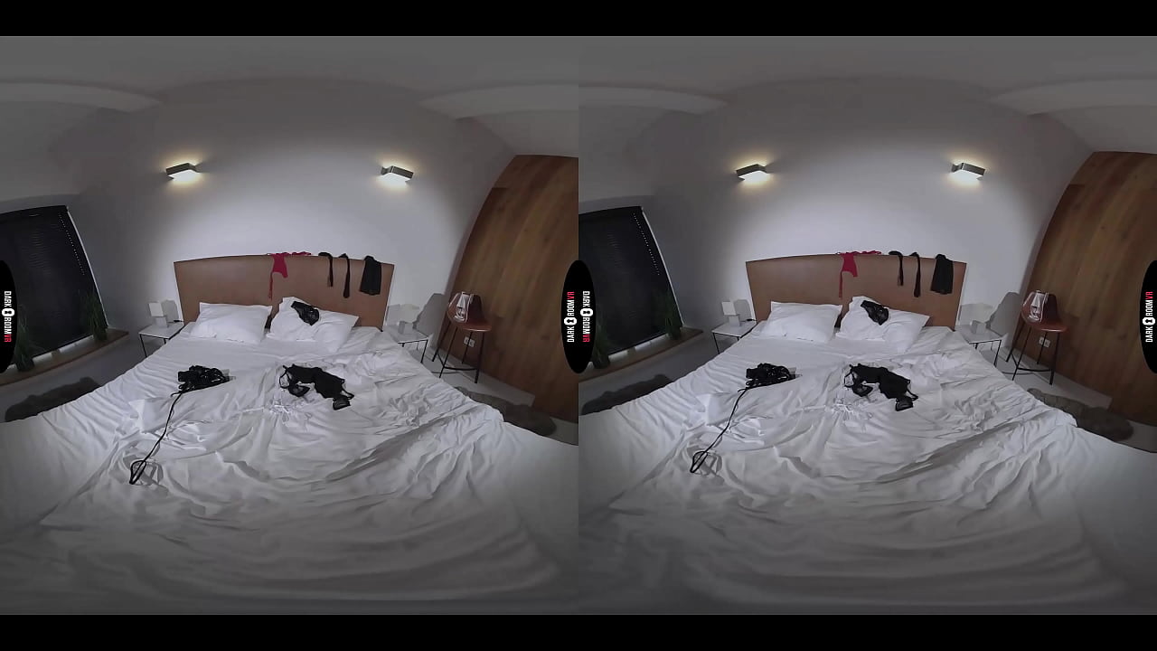 DARK ROOM VR - Natural Titties Are Awesome