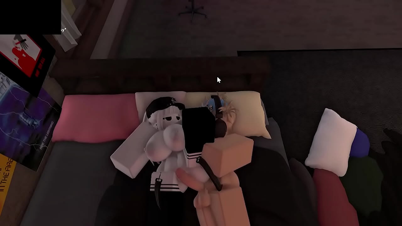 Kyoko fucks a guy in roblox