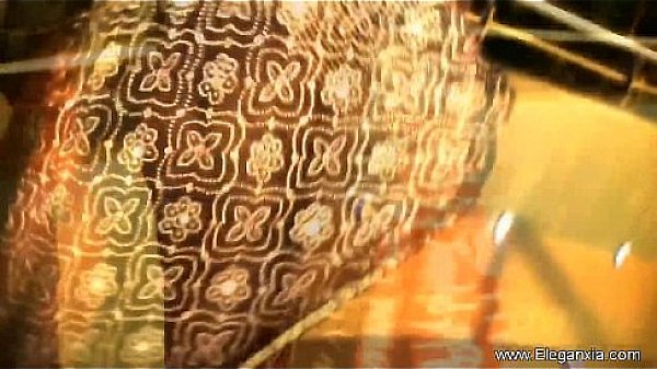 Eleganxia Indian MILF Dancer