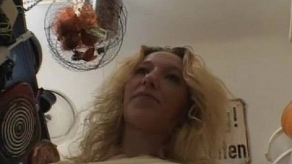 Busty amateur teen girlfriend shaves, sucks and fucks