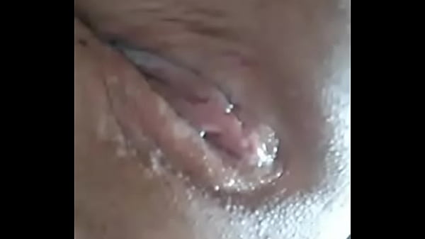 Casada se masturbando