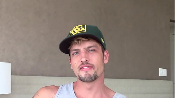 Former Soldier Dylan talks before wanking  