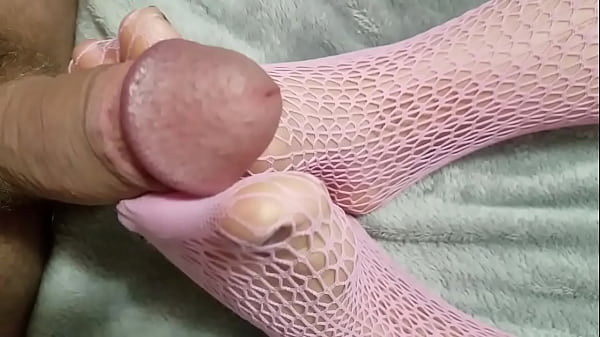 Want to see more follow us on Twitter @Throbbingmaxx