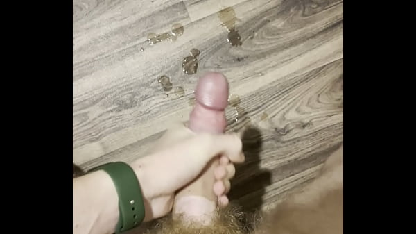 Fast Masturbation. Young Boy Jerking Off. Huge Cum load and Intense Orgasm. Cum Everywhere