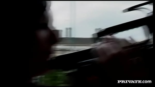 Natalie Raper and Ionie Luvcoxx Show You How to Shave a Pussy