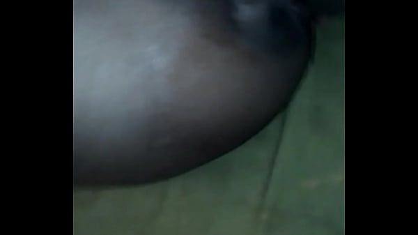 morenita calienta su panochita