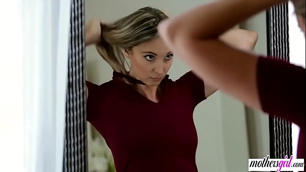 Mona Wales having lesbian sex with her cute stepdaughter