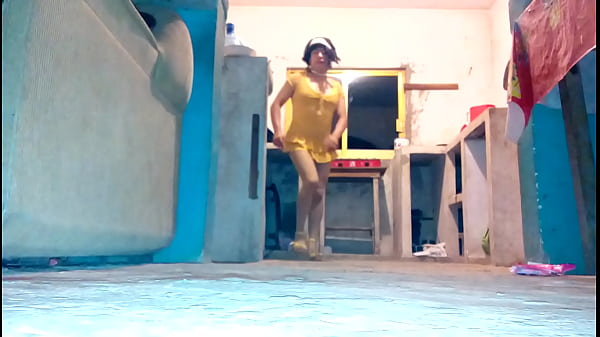 xtube vestido amarilllo