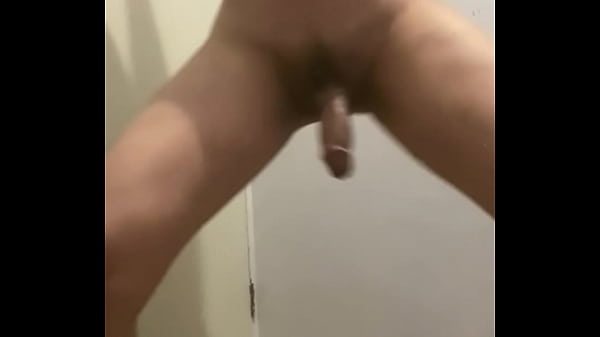 DANDOLE VUELTAS A LA VERGA  