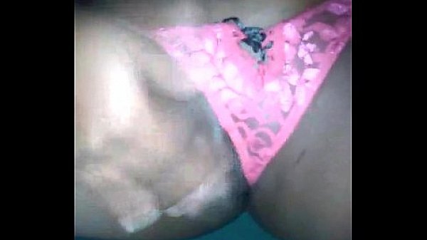 se masturba mi novia