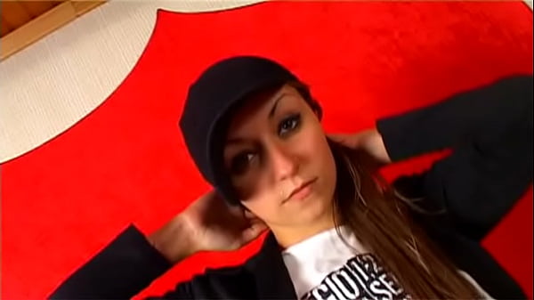 Sexy french babe with bigtits making a hot strip 