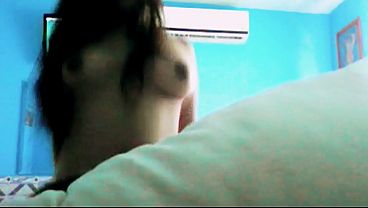 Siempre me dices "s&oacute;lo la punta y me la metes hasta el fondo de mi garganta", Por eso no voy a tragarlos ahora.