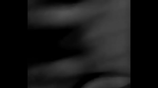 Mi mejor amiga se dedea por mi