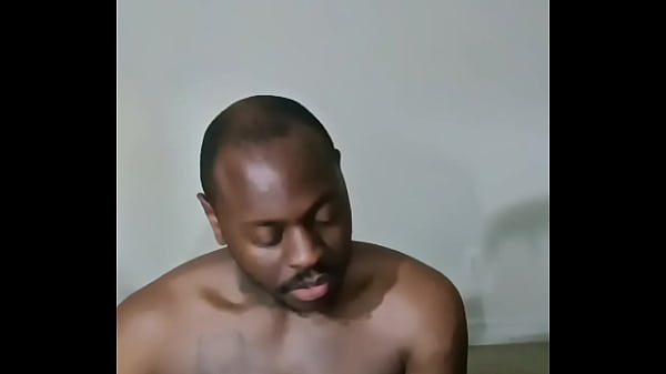 Re singing a few more songs for free that reminds myself of cleaning happening 3