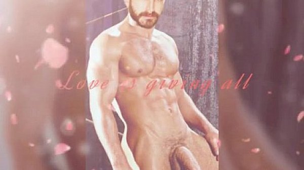 Sia Chandelier Fake Gay Famosus