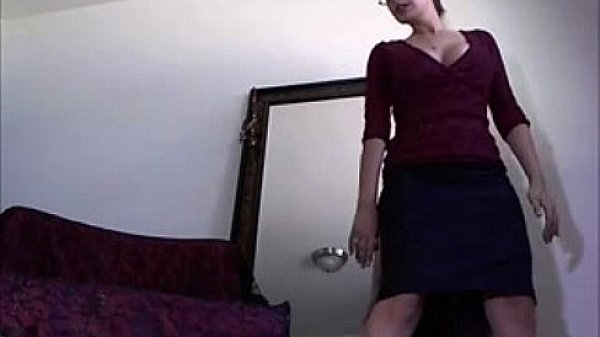 Step-mom Teaches You About Sex stepcams.com