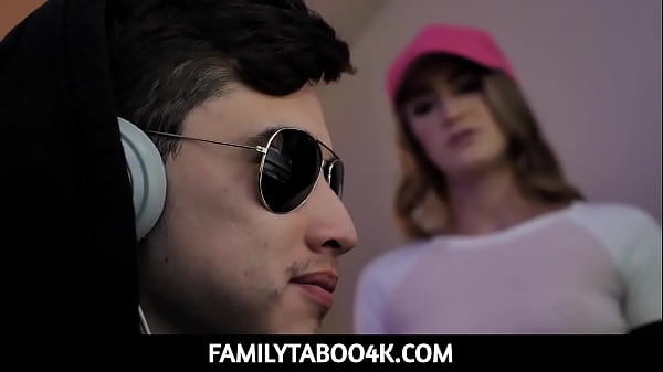 Stepsister Teen Kenzie Madison Gets Her Pussy Fucked Hard By Her Stepbrother While He's Playing Video Games- xvideos xxx porn xnx porno freeporn xvideo xxxvideos tits